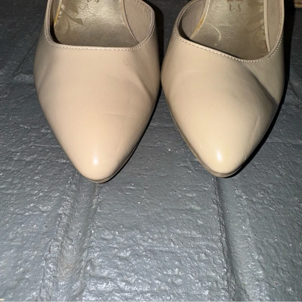 Brash Women's Size 8 Nude‎ Tan Pointed Toe Heels Classy Formal Dressy Pumps